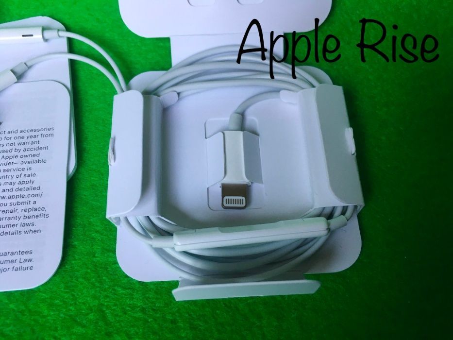 ОРИГИНАЛ Наушники Earpods Lightning лайтнинг для Iphone Айфон 13