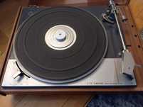 Gramofon Lenco L75