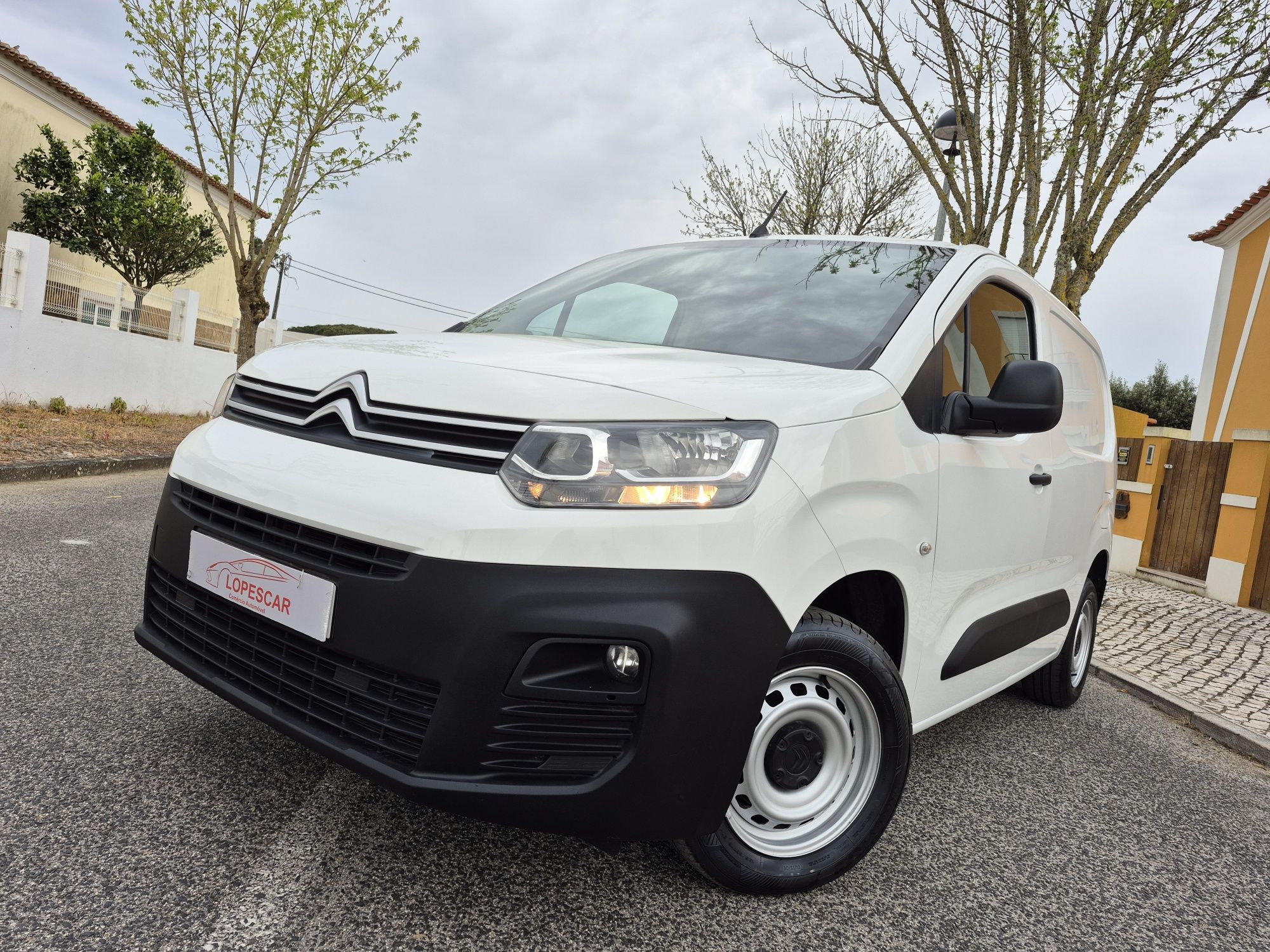 Citroen Berlingo - 2020 | GARANTIA | NACIONAL - 3 LUG