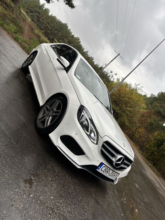 Mercedes Benz E-Klasa 250 4Matic Amg Pakiet Full Led Skóra z Alkantarą