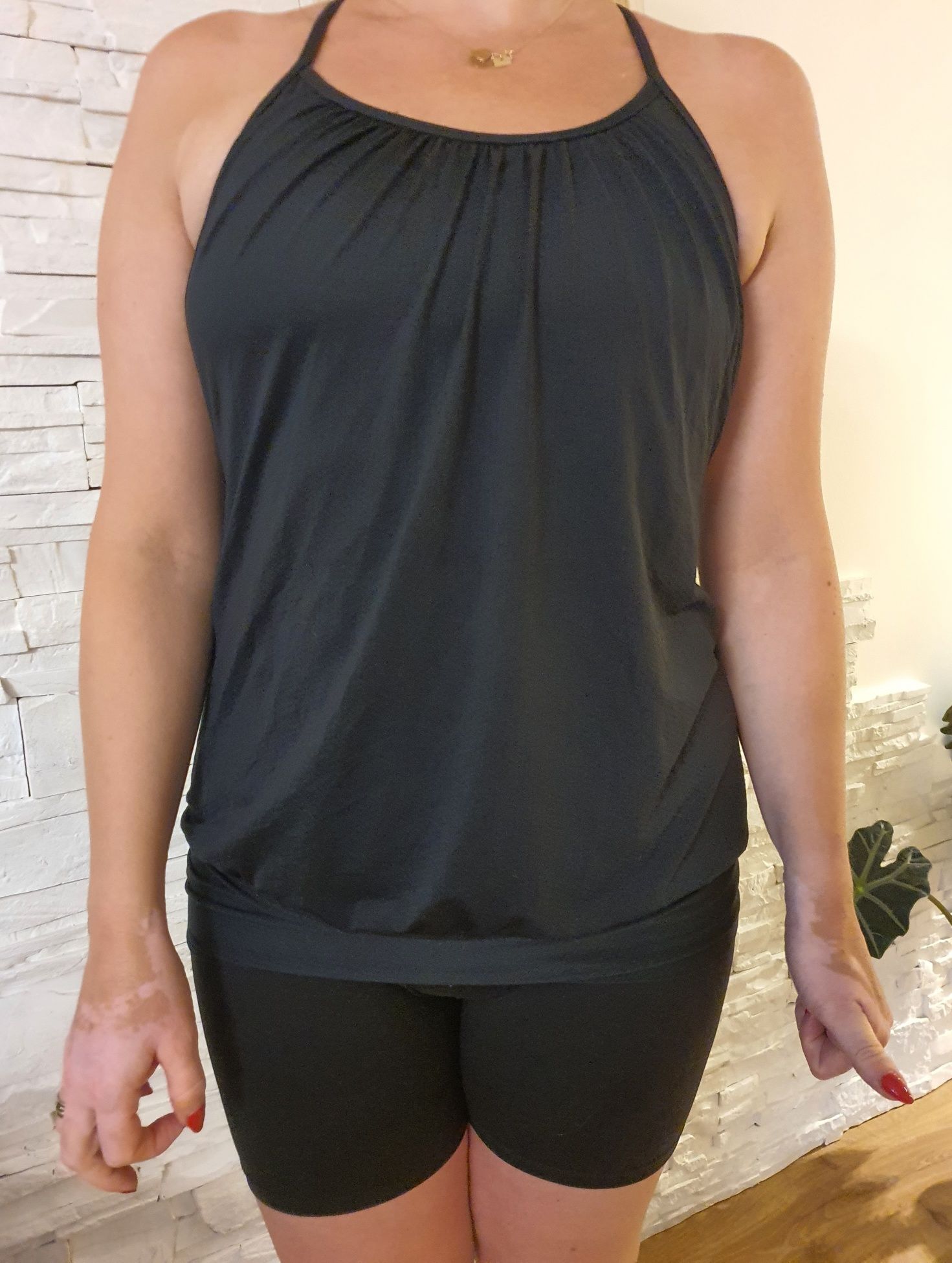Lululemon No Limits top z stanikiem roz 10 L