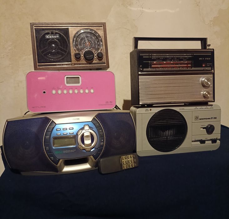 Магнитола радио б/у532гр