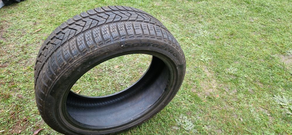 Opona Pirelli Sottozero 3 225/45/18 zima,zimowa