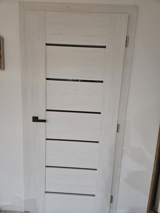 Drzwi 84 cm DRE jasne drewniane