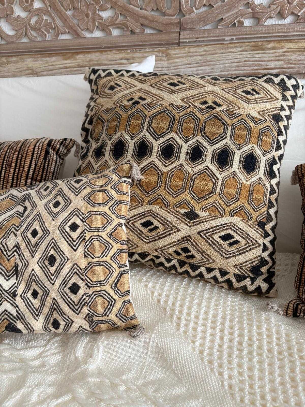 Almofadas padrão étnico, Zara Home