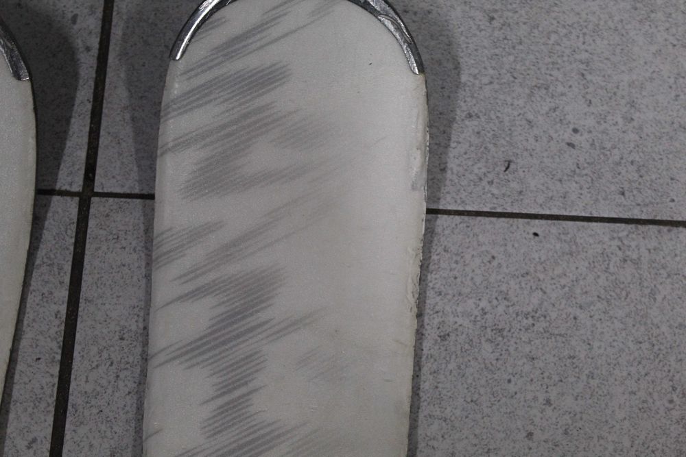 Narty SALOMON LONI 144 cm + wiązania SALOMON