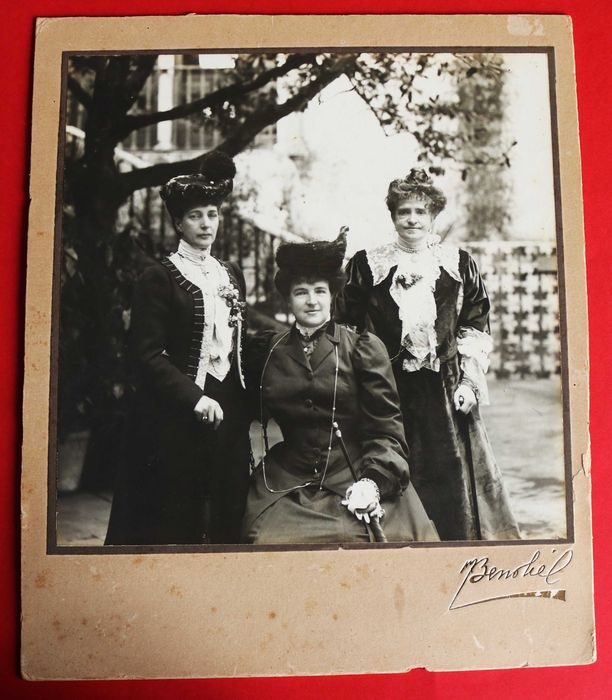 Sintra 1905 Rainhas Alexandra, D Amélia e D Maria Pia foto Benoliel