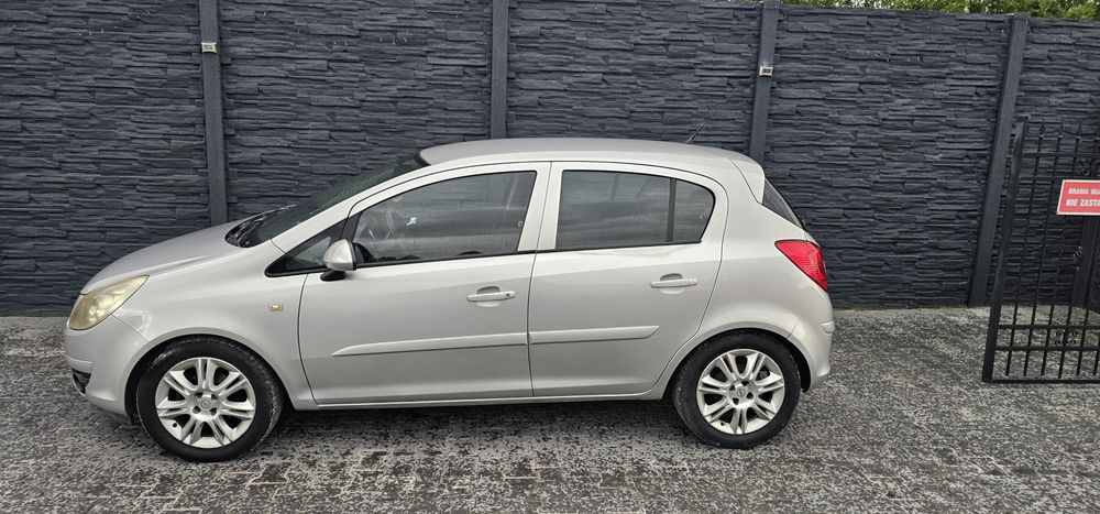 Opel Corsa D 2009r 1.2 Benzyna 190tkm Sprawna Klima 5-Drzwi