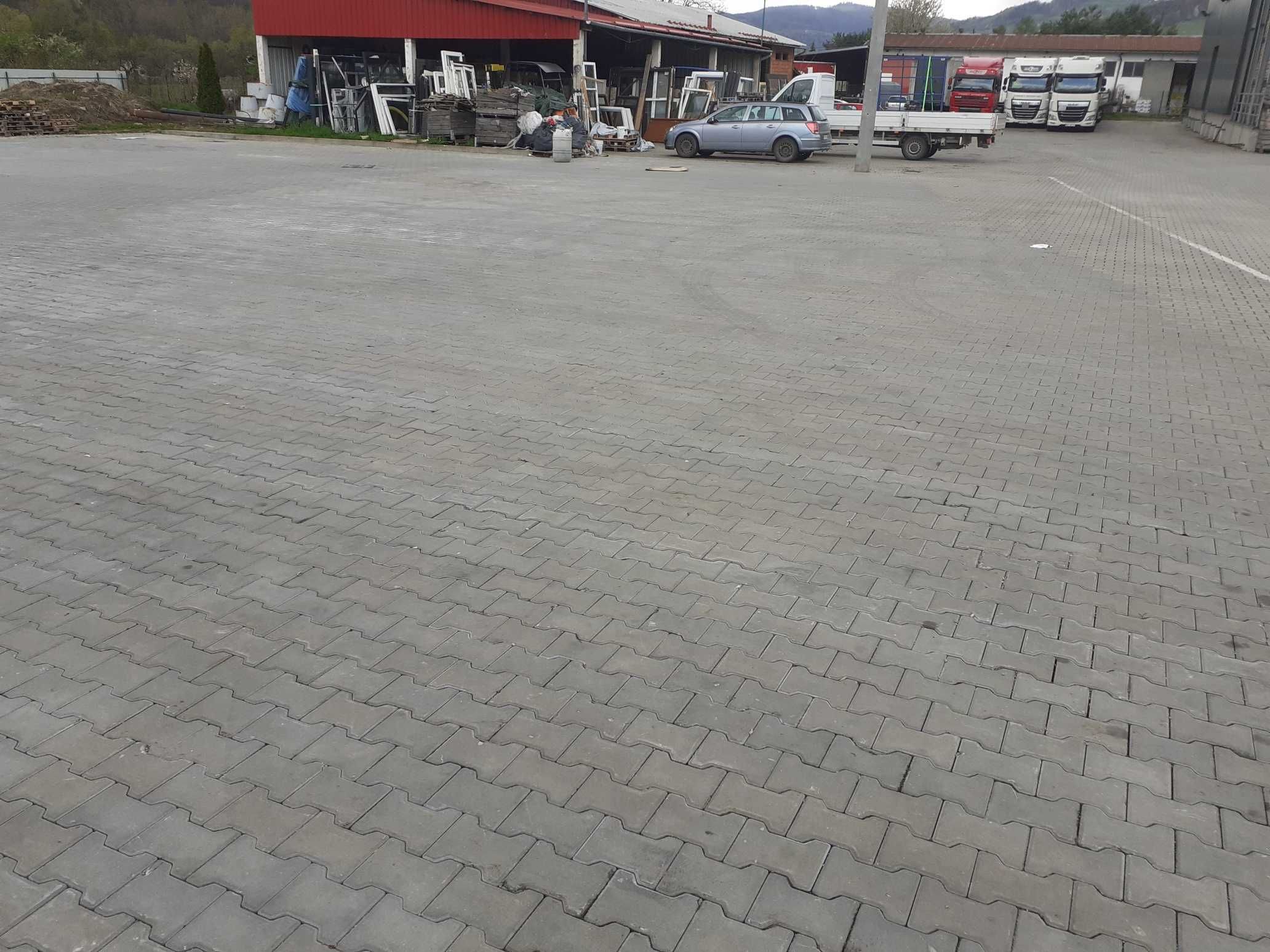 Do wynajęcia - Plac utwardzony  750 m2 Łącko