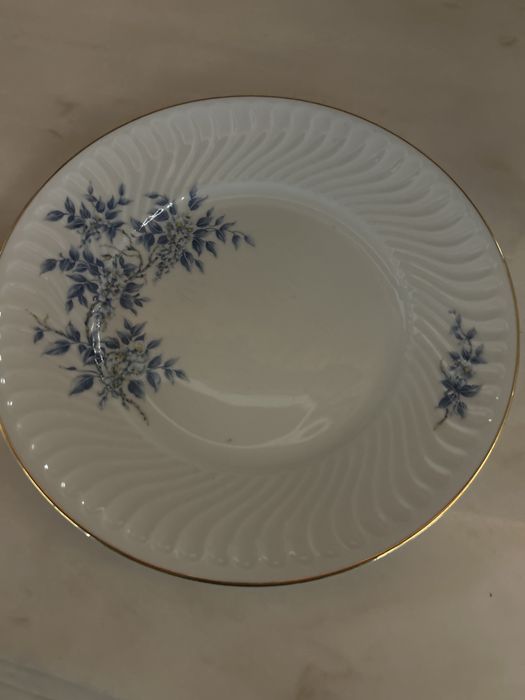 Lote de 8 pratos ladeiros