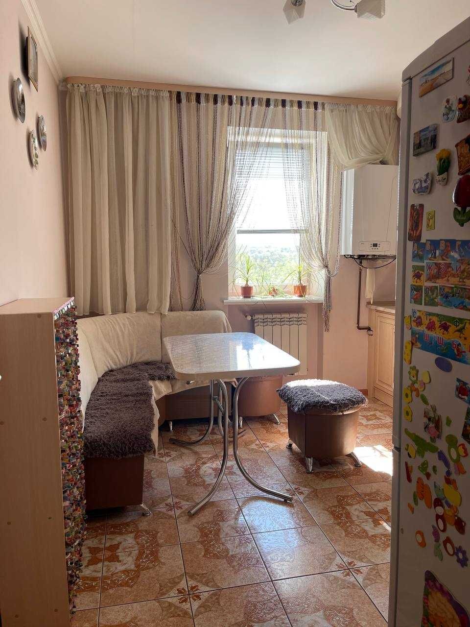 Оренда 1 кімнатної квартири - 230$, Велика Березовиця, вул.Зелена