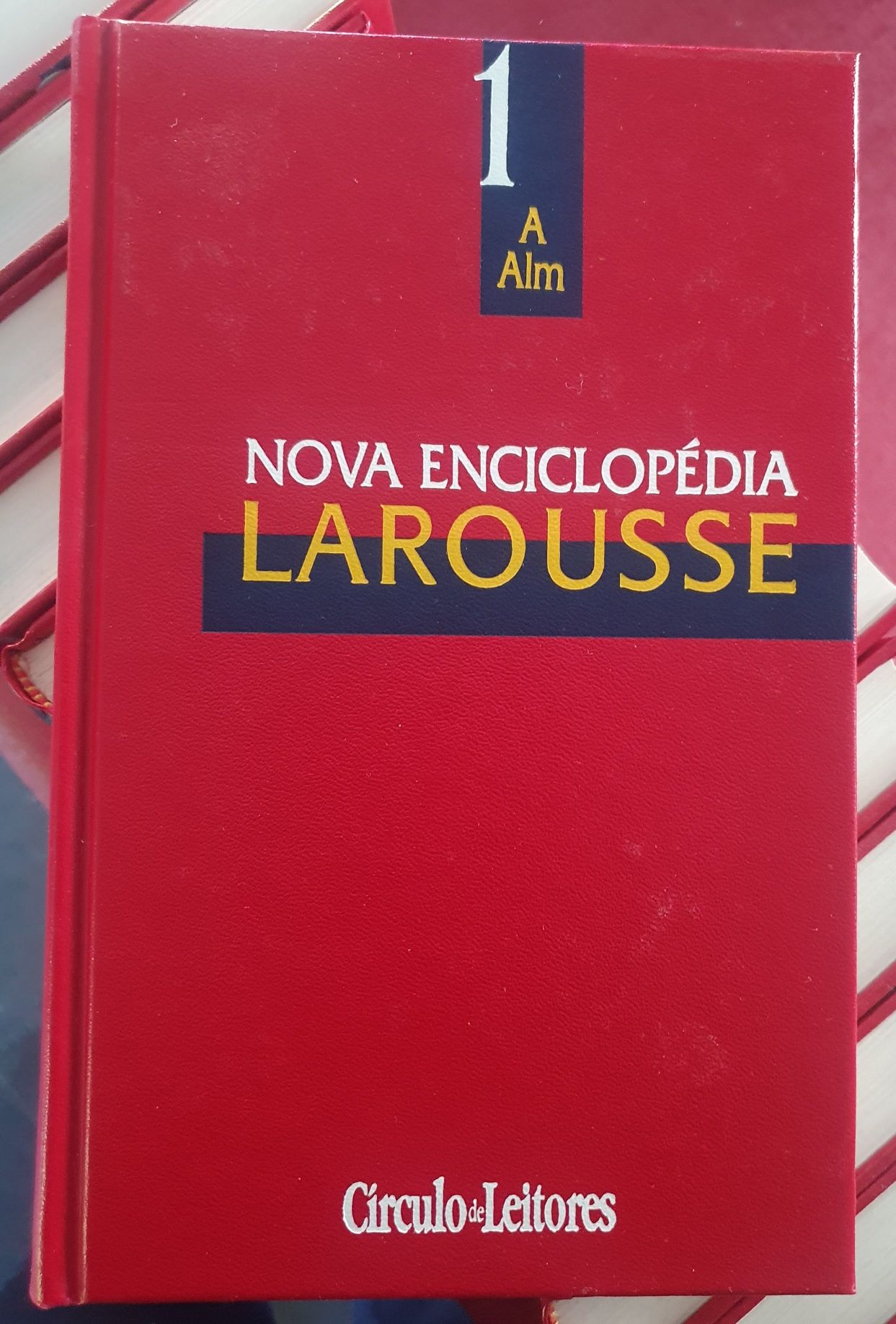 Enciclopédia Larousse