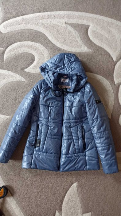 Куртка жіноча осіння.