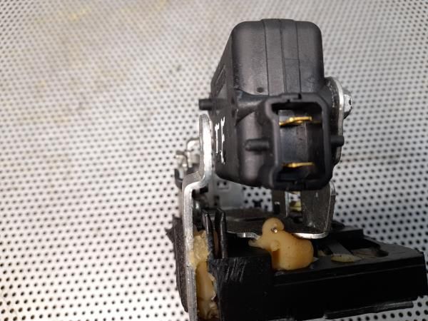 Fechadura / fecho porta trás esquerdo DACIA Sandero (BS_)