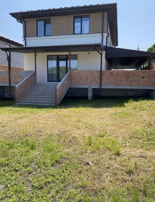 Продаж будинку на 5 сотках в Ірпені, закрите КМ, газ