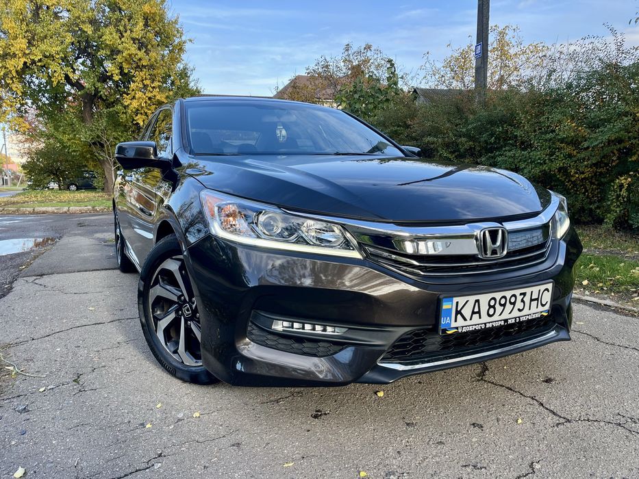 Honda Accord 2015 Automat