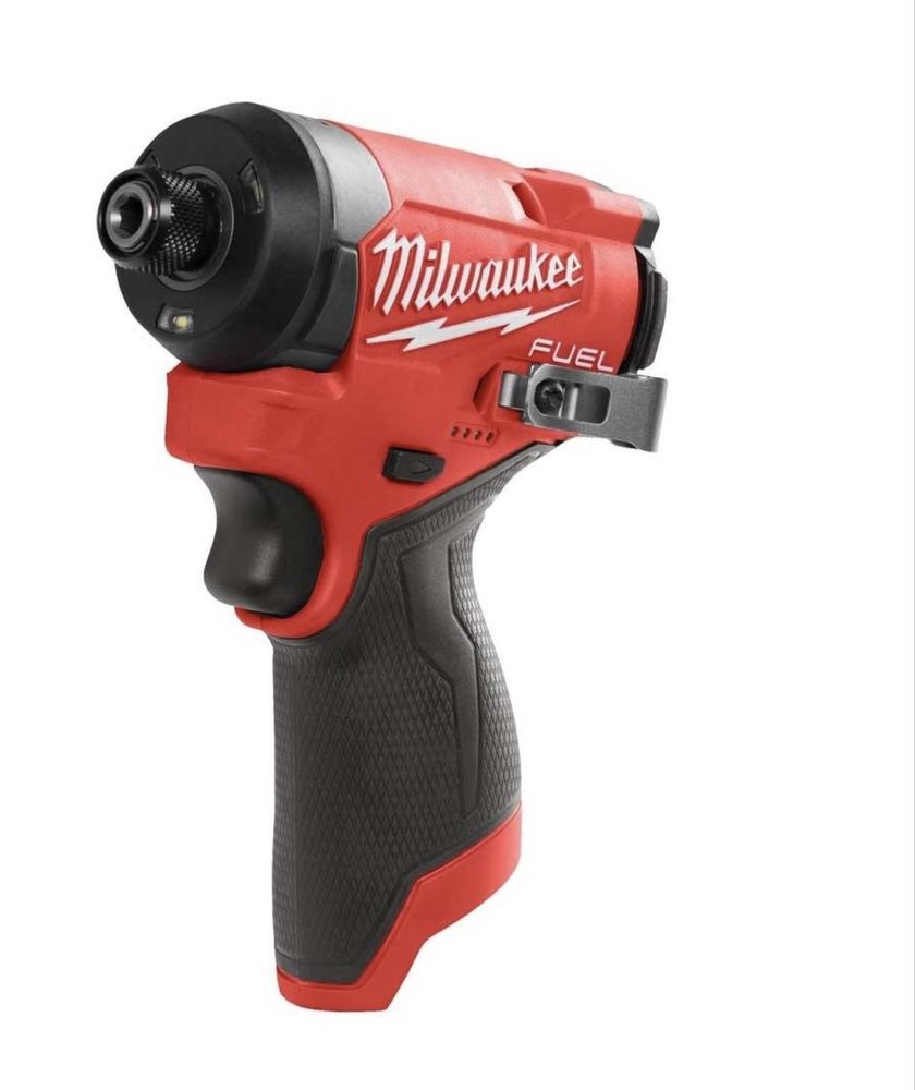 Гвинтоверт акумуляторний Milwaukee M12 FID2-0