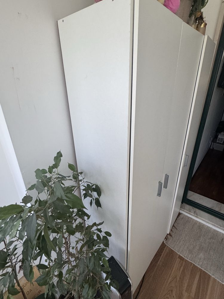 armario com 3 portas