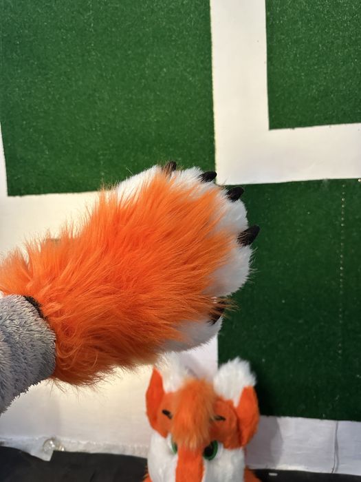 Фурсют лиса партіал маска лиса