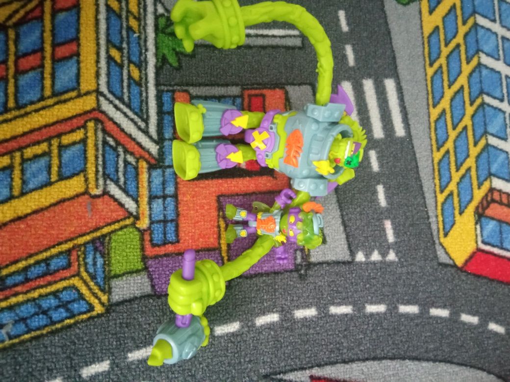 Super Zings Superbot TRASHER Robot