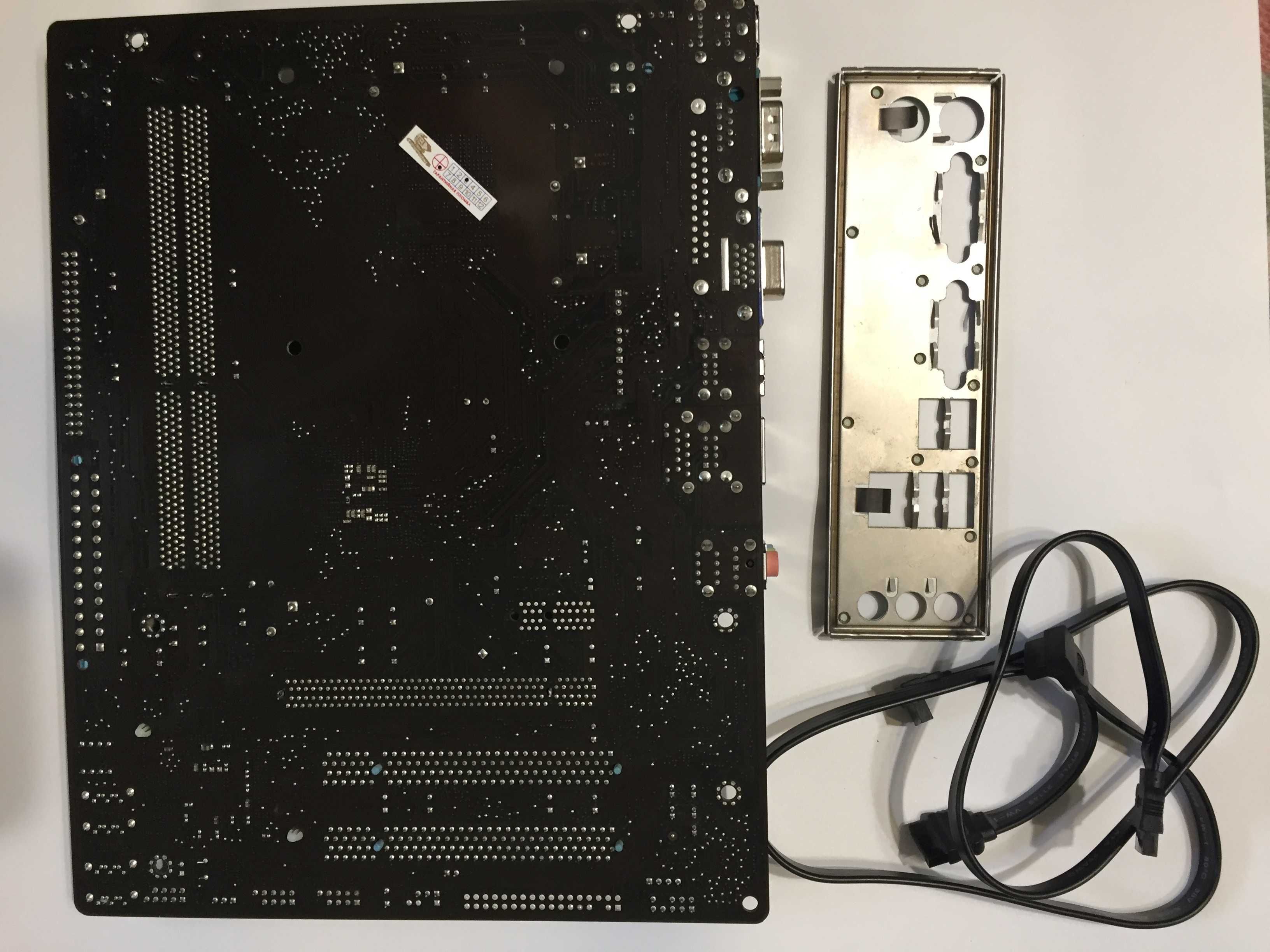 Материнська плата  Asus P5G41T-M LX2/GB (DDR3 DIMM)