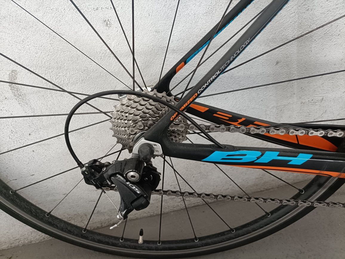 Bicicleta carbono BH