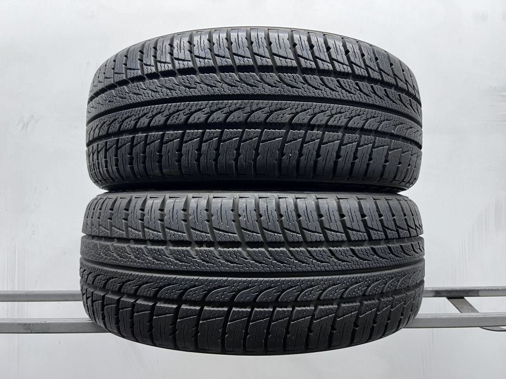 2шт бу всесезон 185/55/R15 7,7мм Kumho Solus Vier
