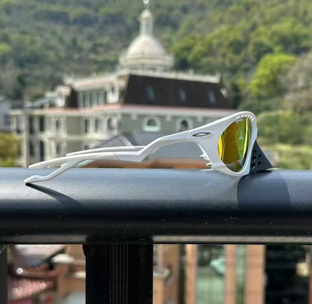 СРОЧНО!! Oakley Plantaris iridium prizm