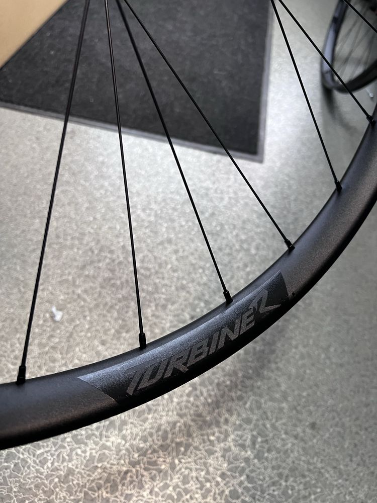 Koplet kół Race Face Turbine R 29” nowe Box