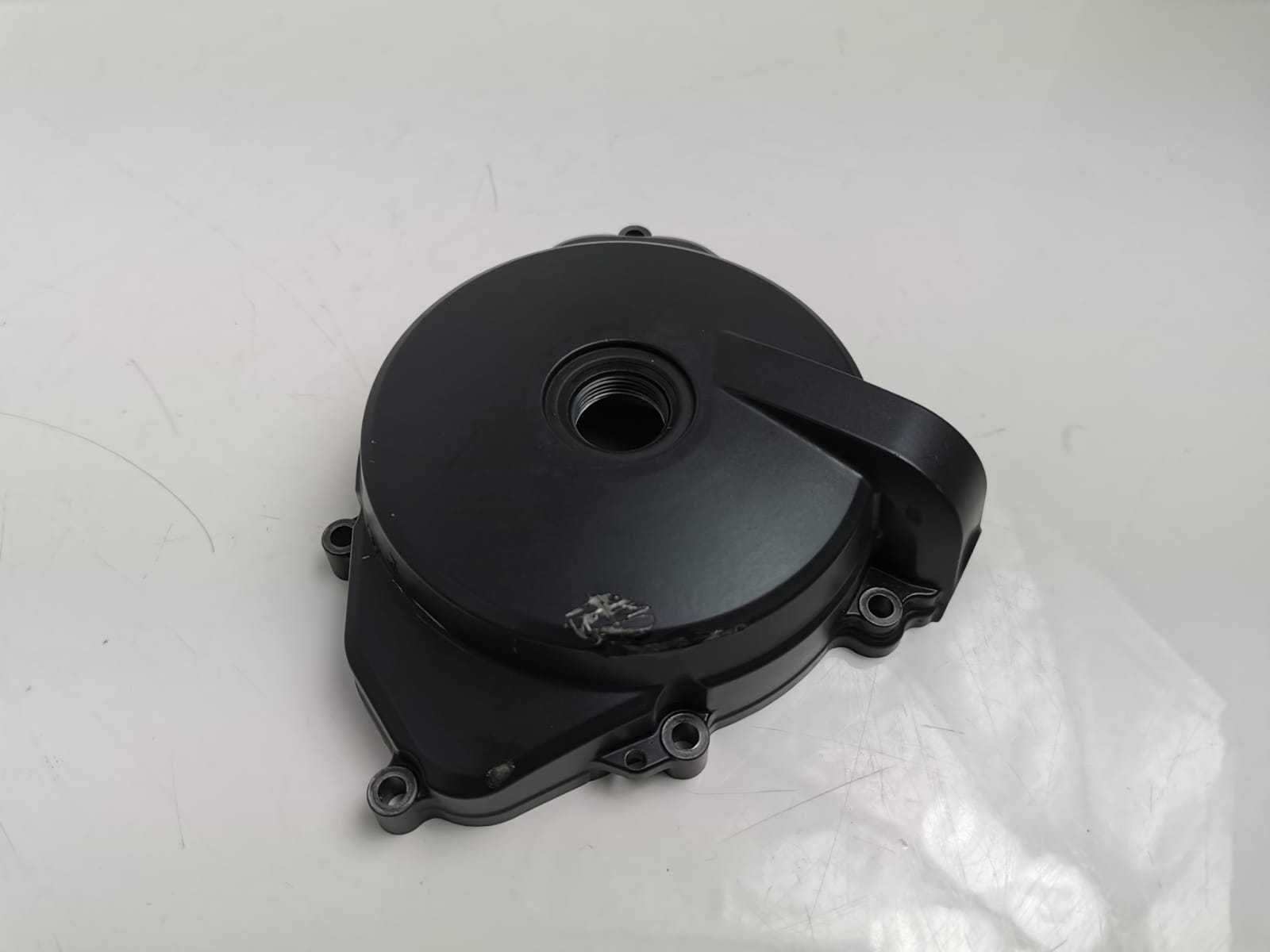 KTM DUKE 690, SMC R 690 Dekiel pokrywa Alternatora