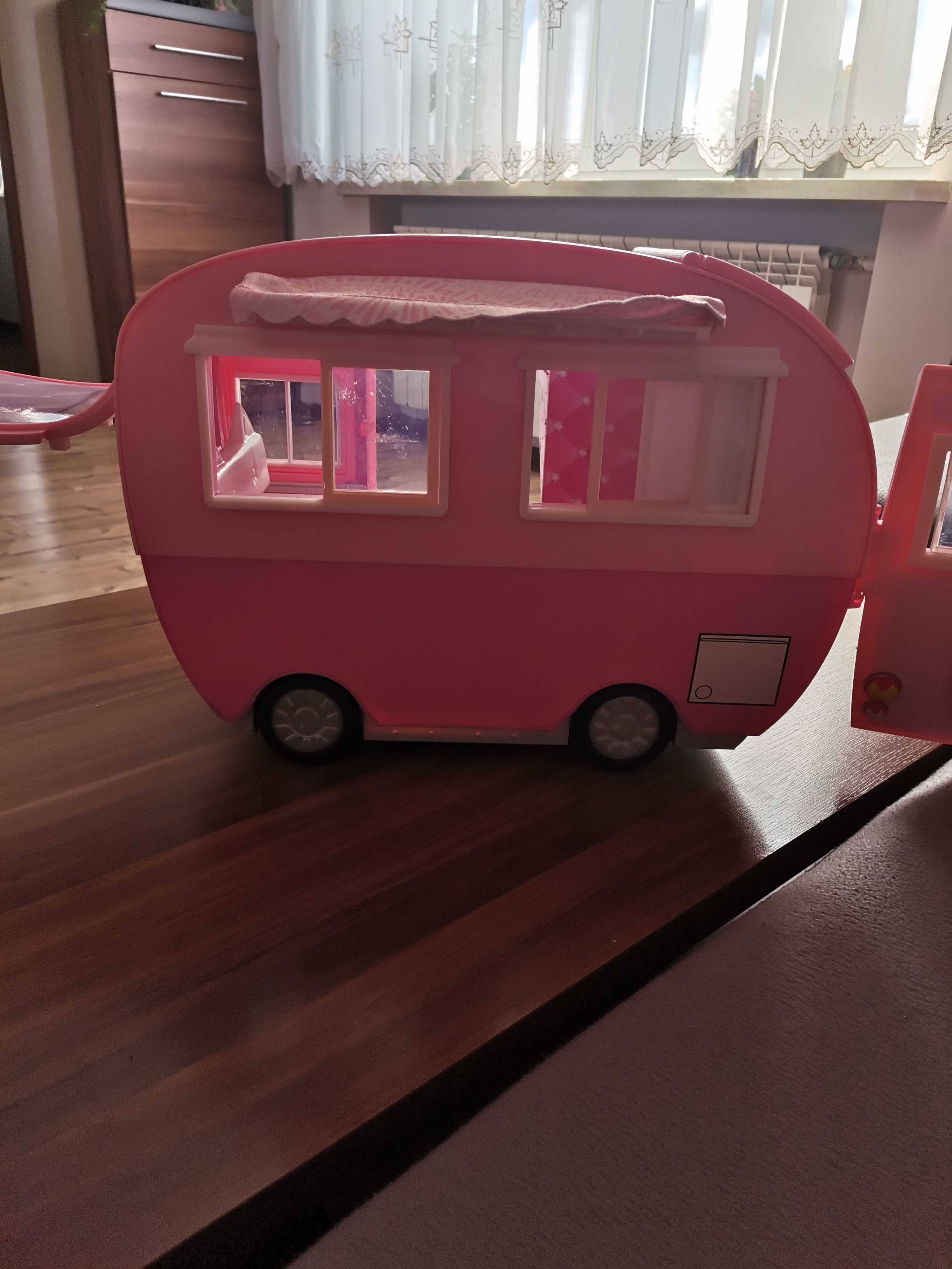 duży camping dla lal