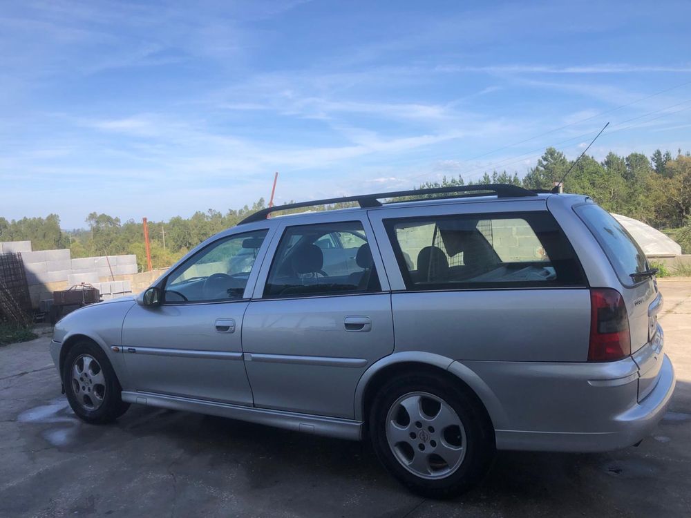 Opel vectra caravan