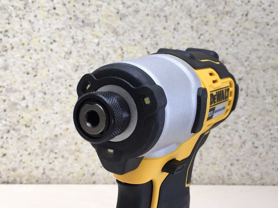 Оригинал DeWALT DCF840 бесщеточный гайковерт шуруповерт импакт 20V 18V