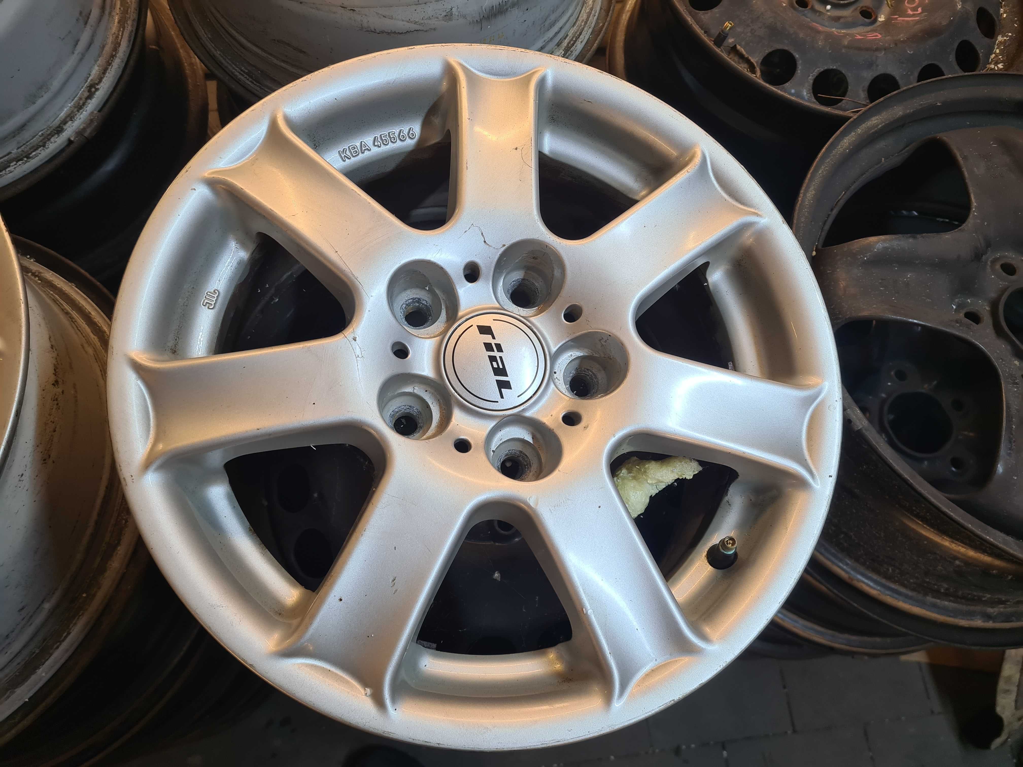 Felgi aluminiowe alufelgi  5x120 R15 et39 otw 72,6 nr25