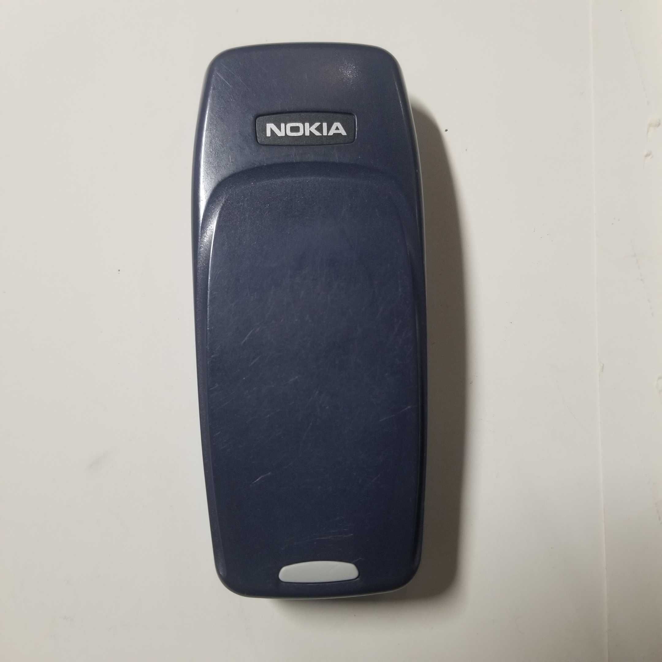 Телефон NOKIA 3310 с зарядкой sharp