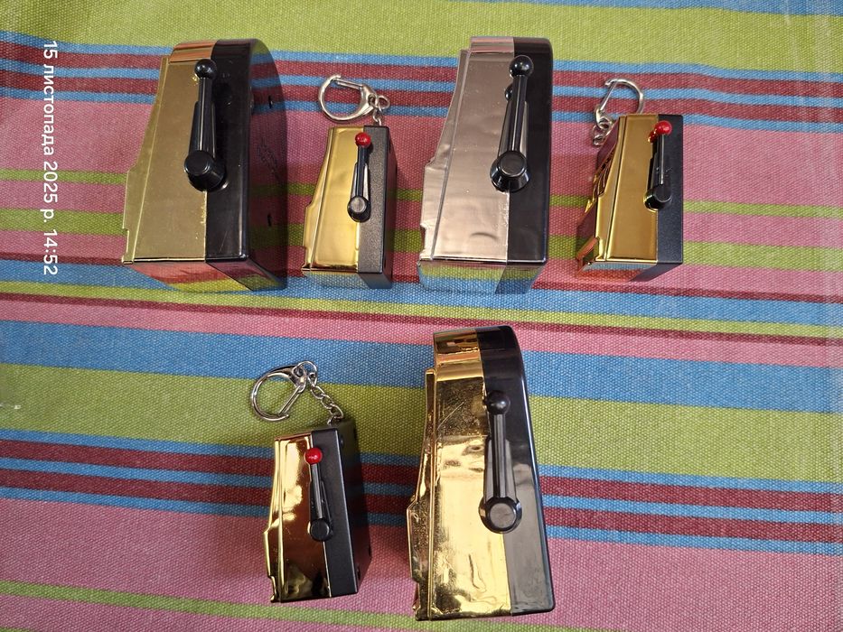 Казино брелок игровой автомат игрушки золотой серебристый casino