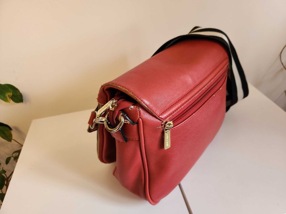 Torebka damska na ramie PUCCINI czerwony mat czerwona 30x25cm