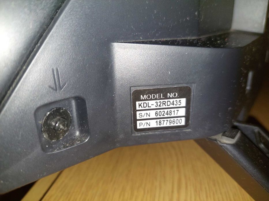 Telewizor Sony model 32RD435 z pilotem sprawny