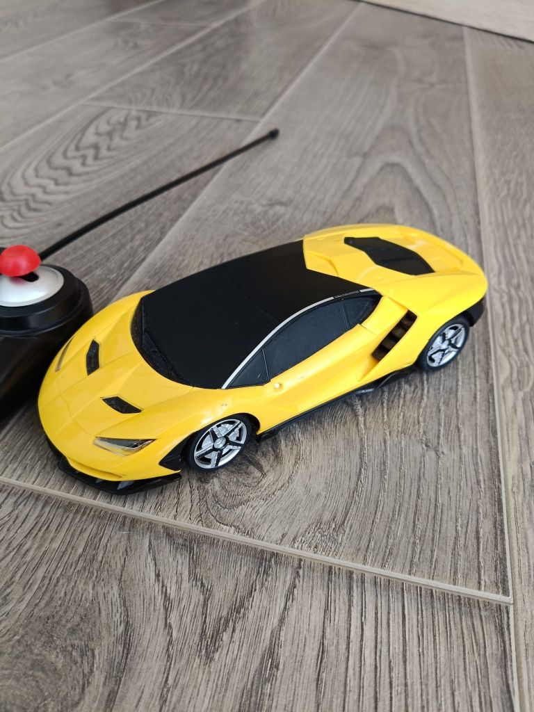 Машинка на пульті Lamborghini