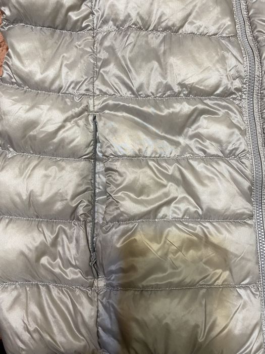 Ультра легкий пуховик Uniqlo