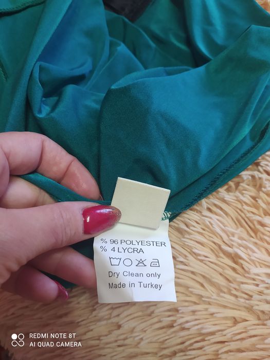 Продам нарядное платье