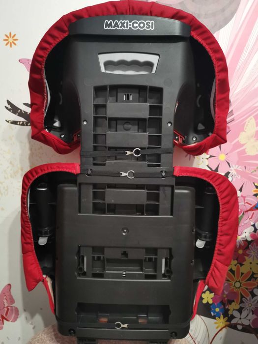 Fotelik samochodowy Maxi Cosi Rodi 15-36kg+ Gratis