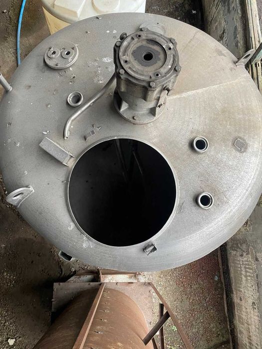 Ємність нержавіюча 2.8 м³ | Бак зі змішувачем | Утеплення, підігрів