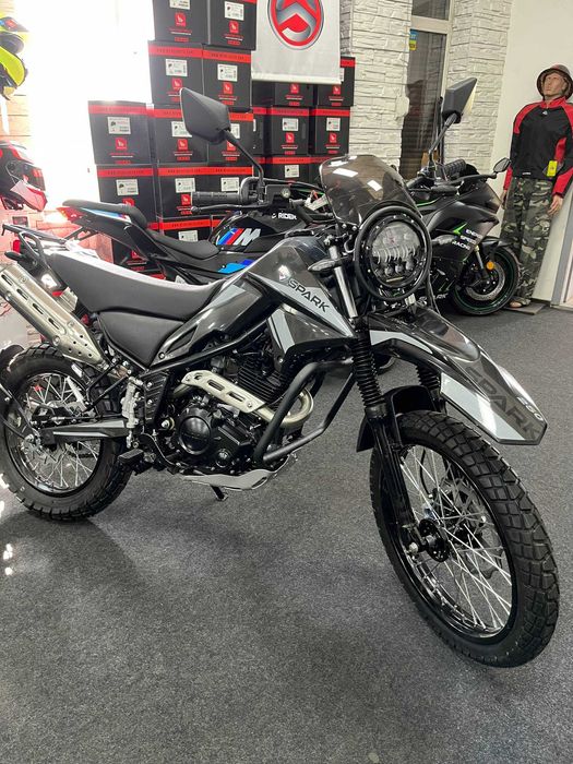 АКЦІЯ Мотоцикл SPARK SP250D-3