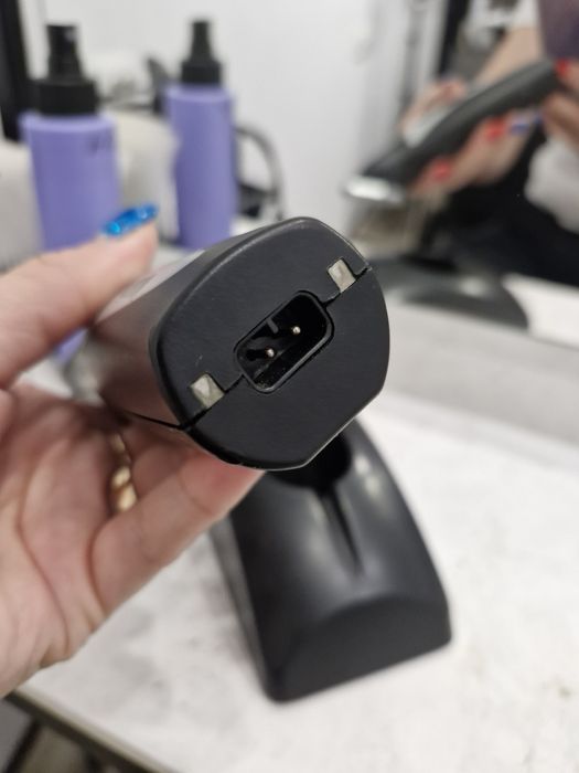 Фен, машинка для стрижки, плойка. Професійні.