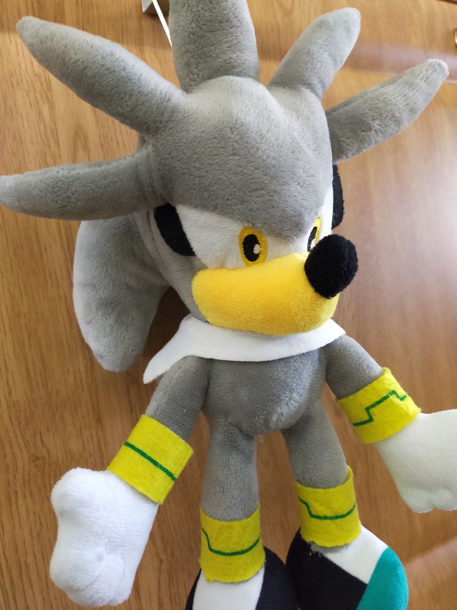 Maskotka SONIC Silver (31cm)