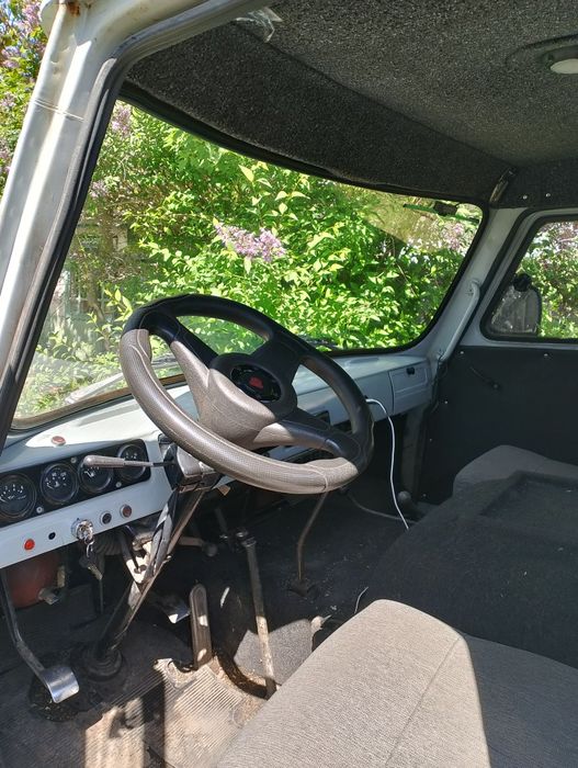 Уаз 3303бортовий в ідеальному стані