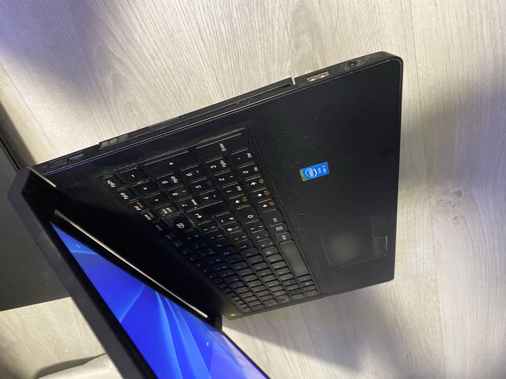 Laptop levono dobry stan