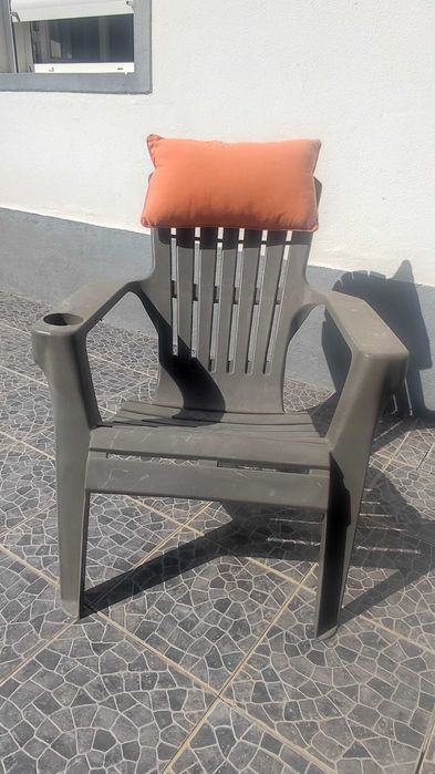 Cadeiras de exterior com almofada