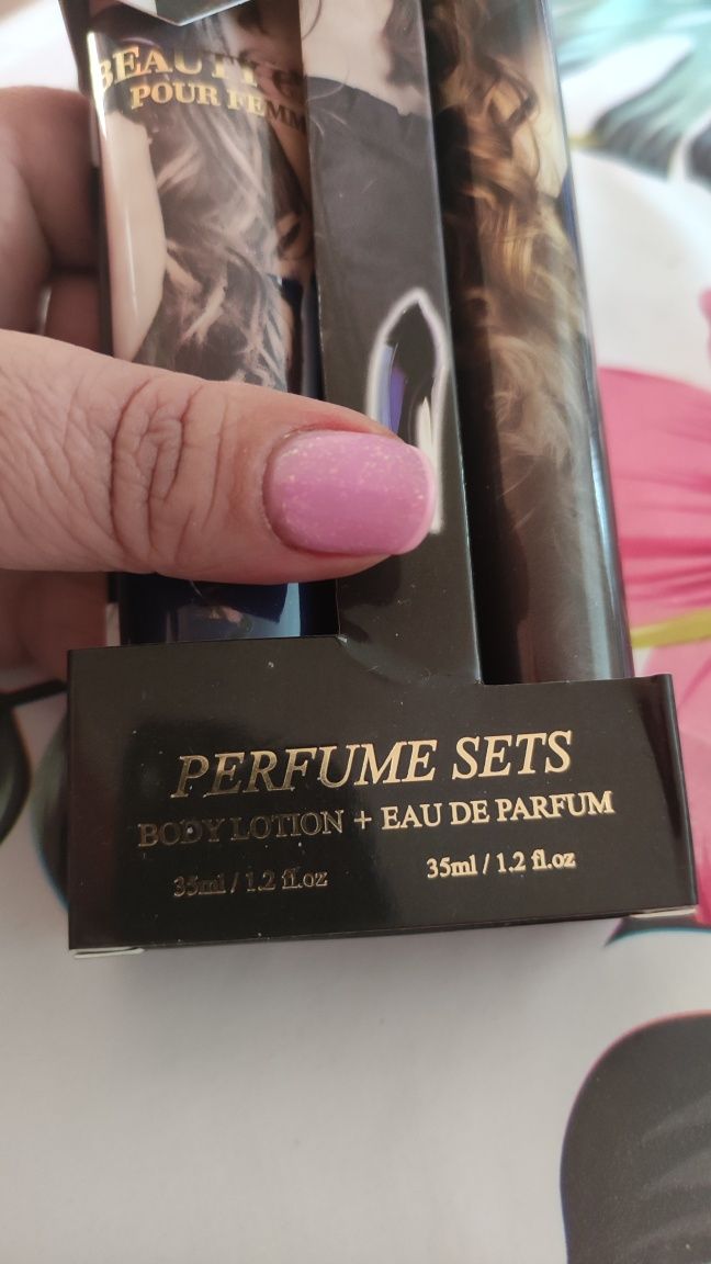 Zestaw inspirowany Carolina Herrera perfumeria plus balsam po 30 ml